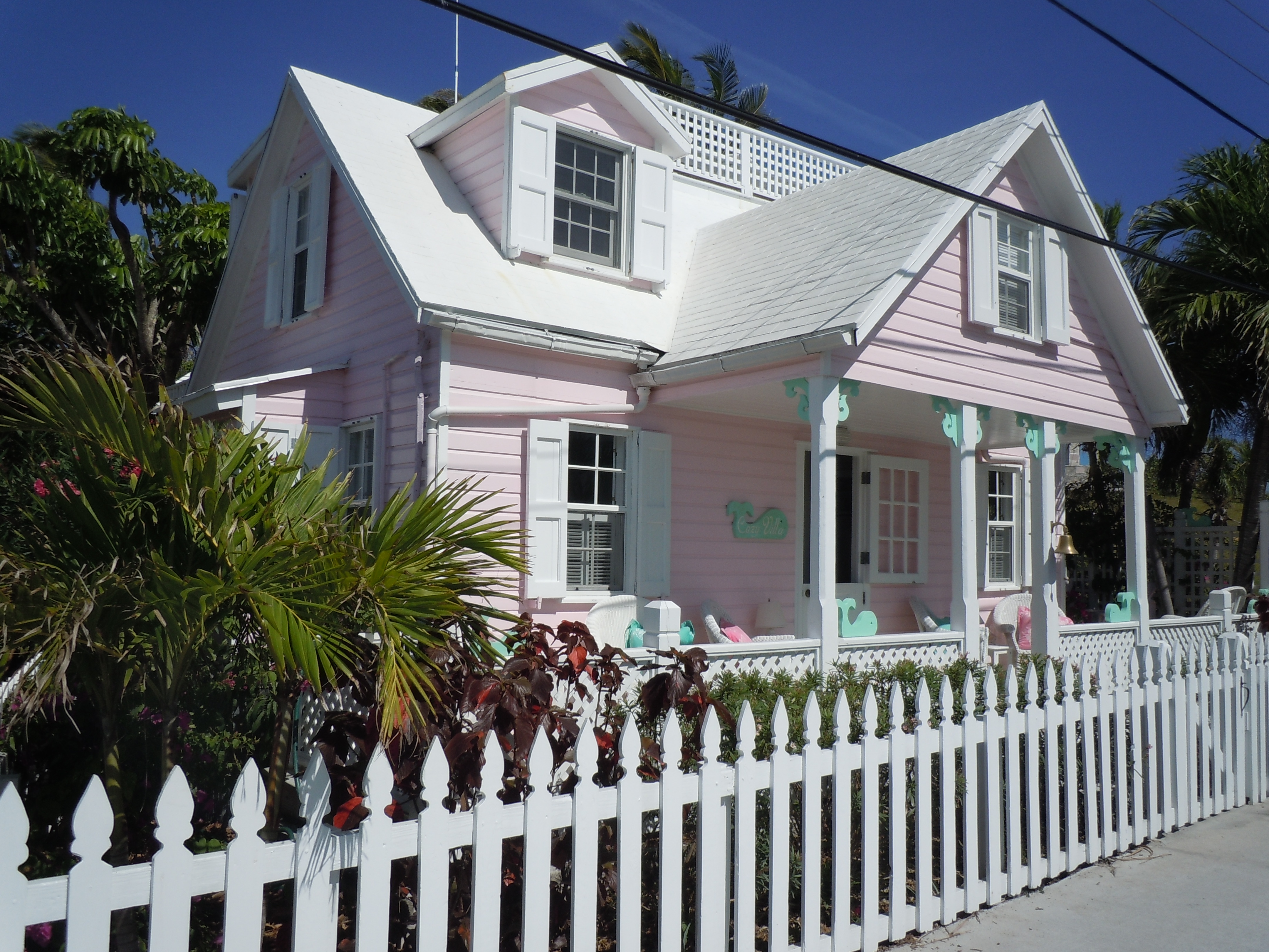 Hope town. Братья адам Хоуп Таун поместье. American Pink House. Harbor America. "Hart building"+Picket.