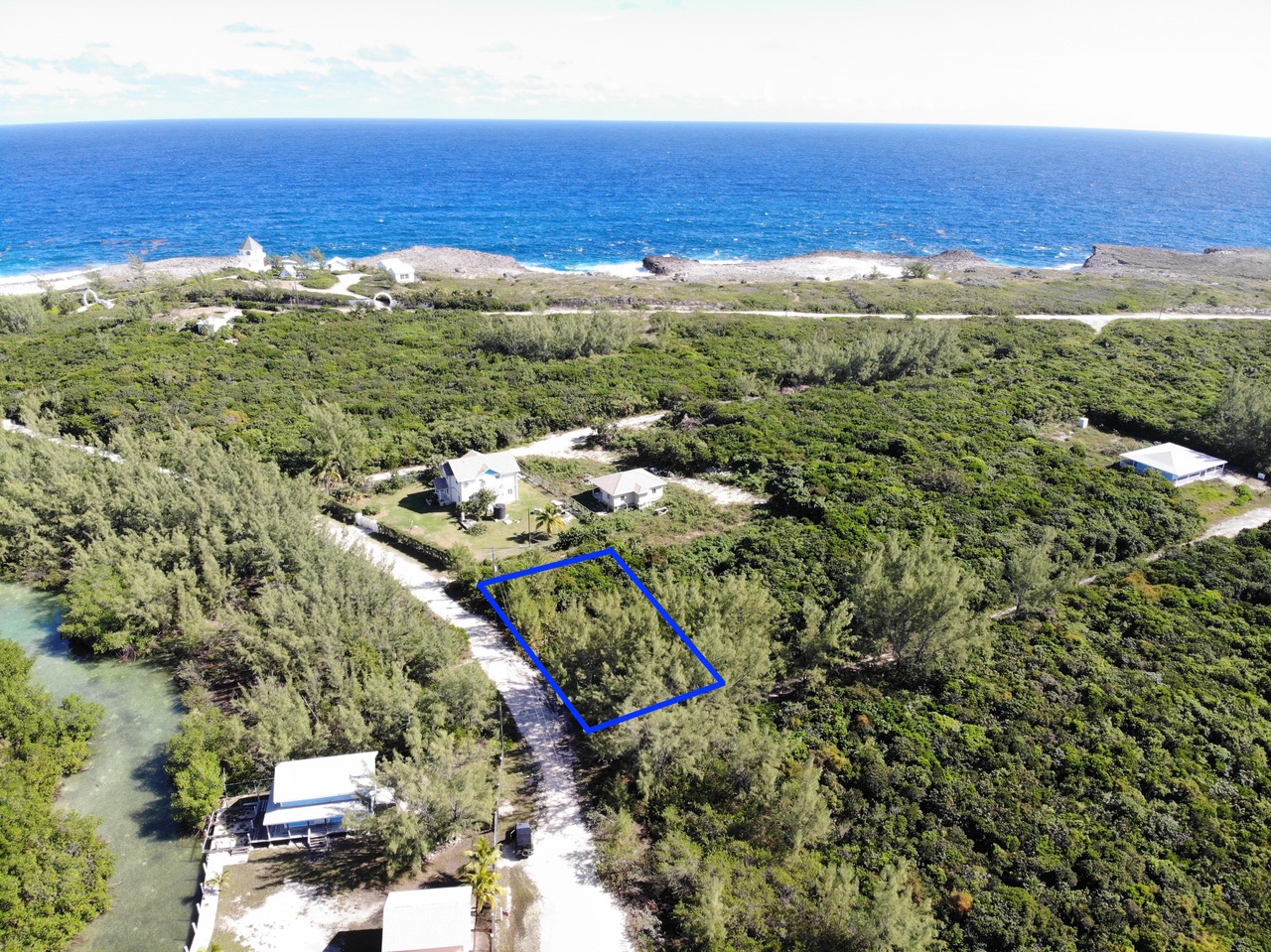 Bahamas Real Estate on Eleuthera For Sale - ID 39813