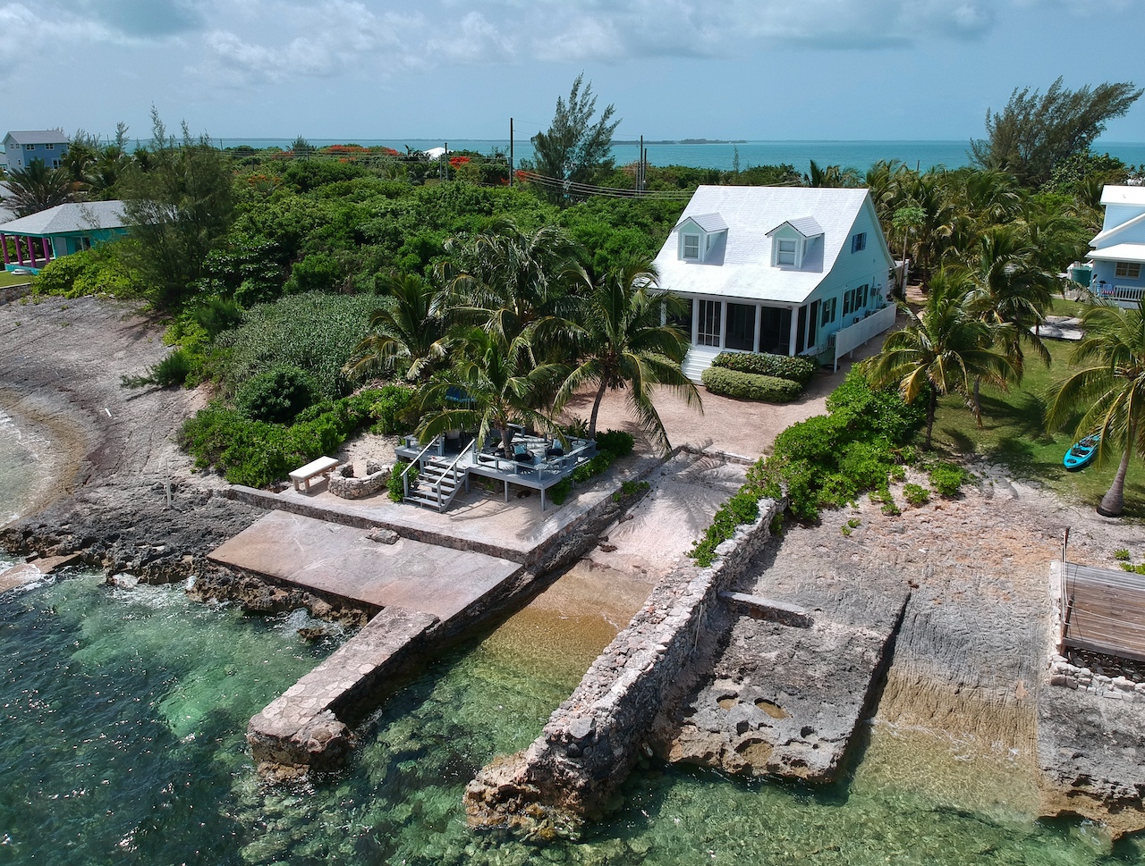 /listing-russell-island-waterfront-home-for-sale-70860.html from Coldwell Banker Bahamas Real Estate