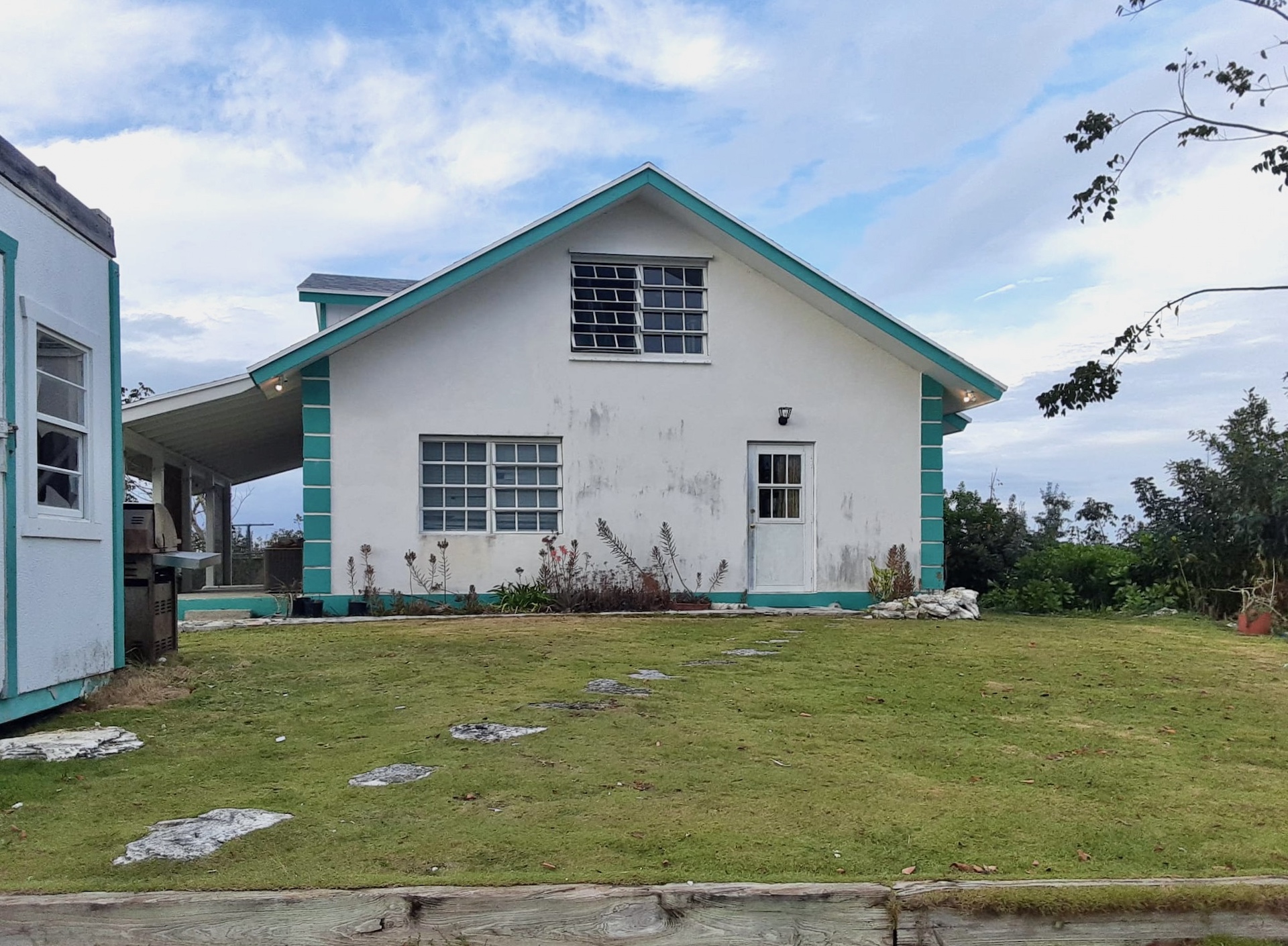 /listing-abaco-elevated-home-for-sale-70861.html from Coldwell Banker Bahamas Real Estate