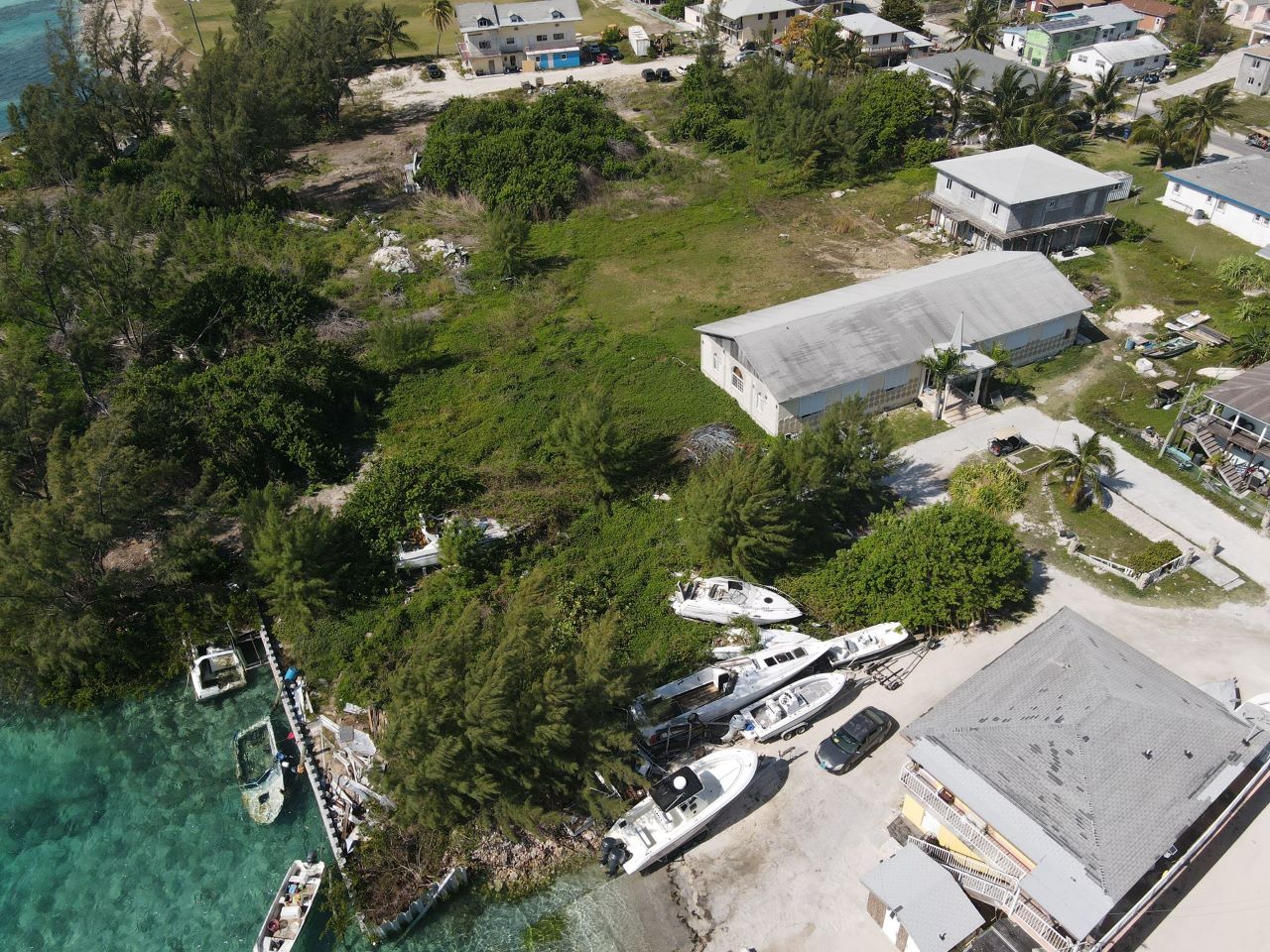 /listing-bimini-waterfront-lot-for-sale-73972.html from Coldwell Banker Bahamas Real Estate