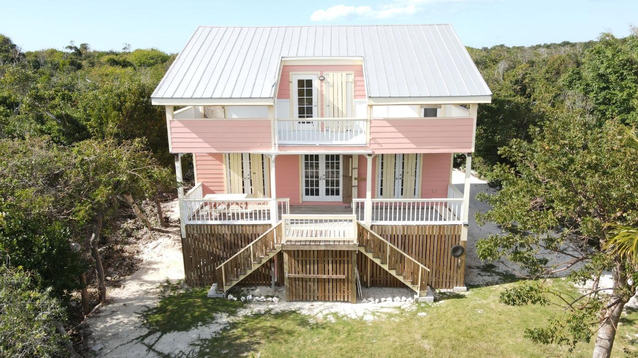 /listing-single-family-home-in-lubbers-quarters-73870.html from Coldwell Banker Bahamas Real Estate