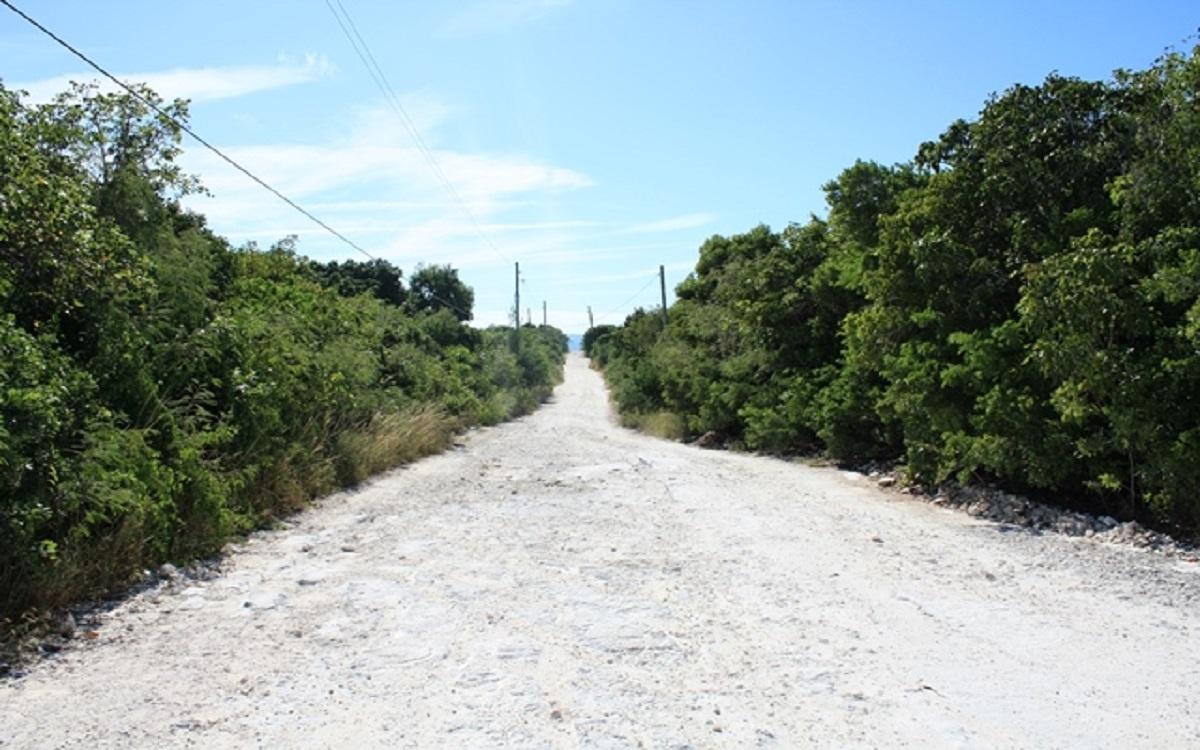 /listing-lots-acreage-in-gregory-town-72206.html from Coldwell Banker Bahamas Real Estate