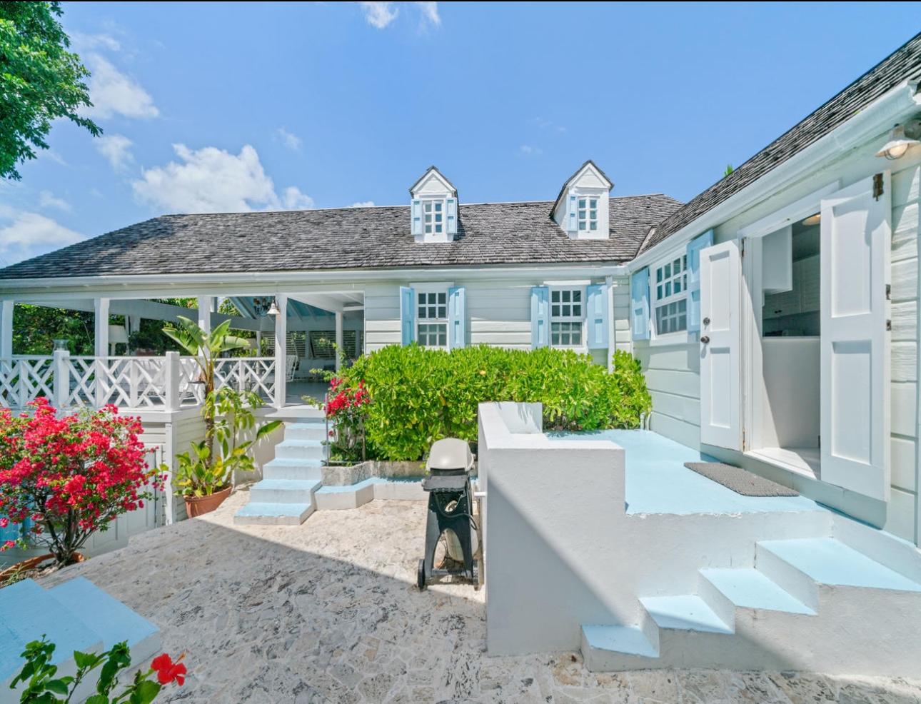 /listing-single-family-home-in-harbour-island-68915.html from Coldwell Banker Bahamas Real Estate