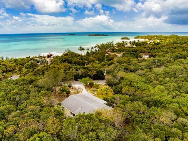 /listing-single-family-home-in-palmetto-point-73384.html from Coldwell Banker Bahamas Real Estate