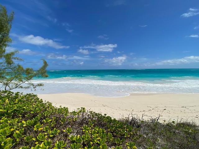/listing-lots-acreage-in-governors-harbour-68761.html from Coldwell Banker Bahamas Real Estate