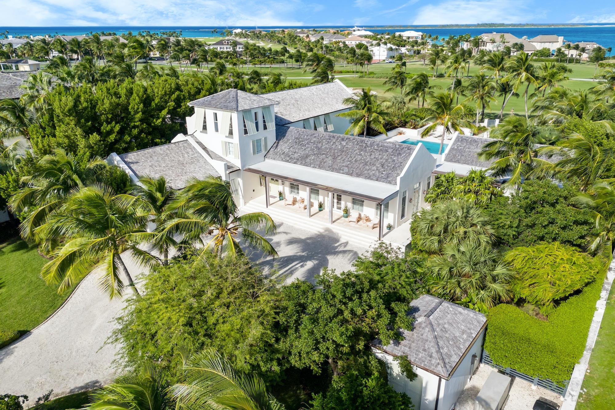 /listing-single-family-home-in-paradise-island-68584.html from Coldwell Banker Bahamas Real Estate