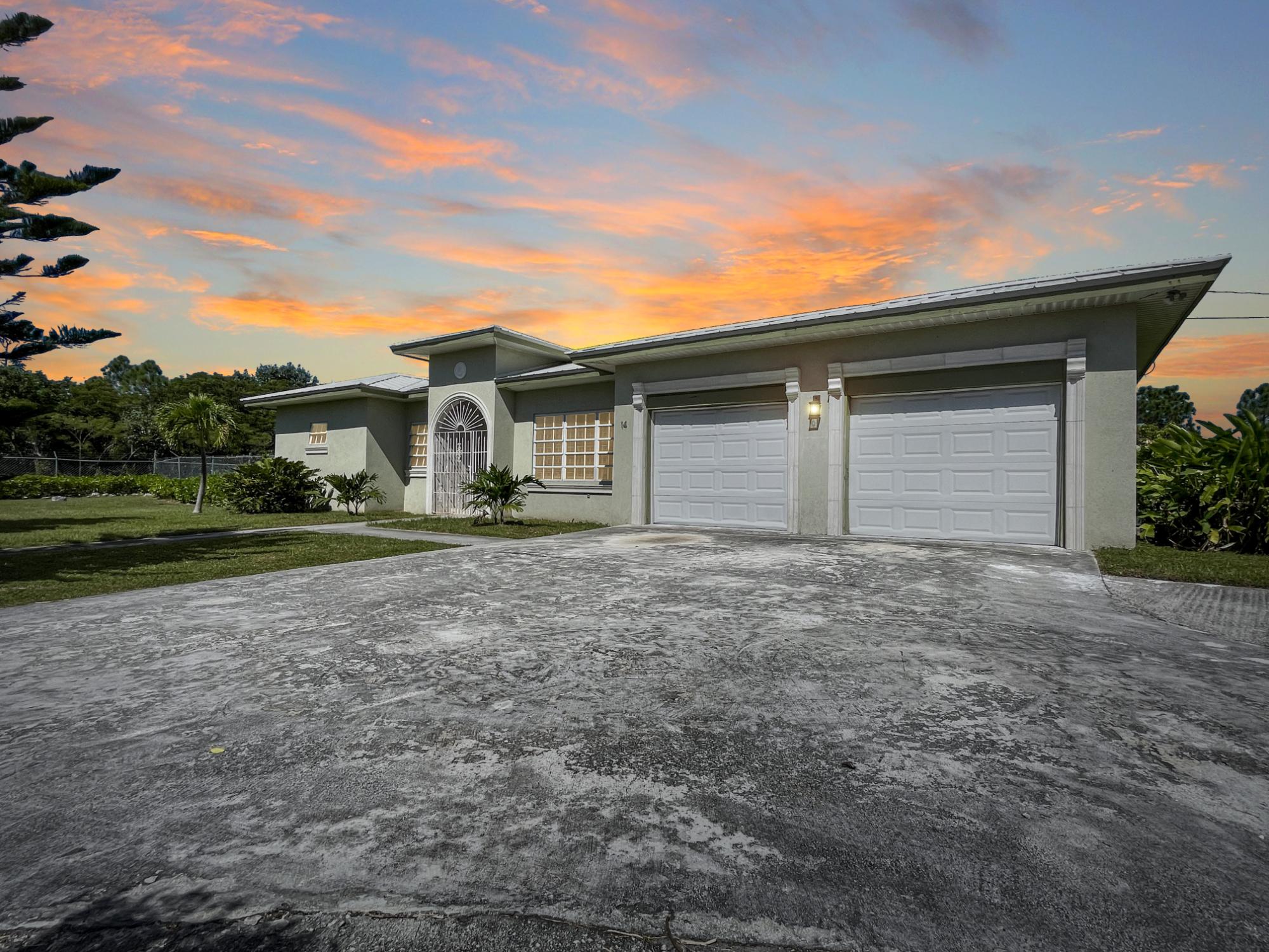 /listing-single-family-home-in-bahamia-73533.html from Coldwell Banker Bahamas Real Estate