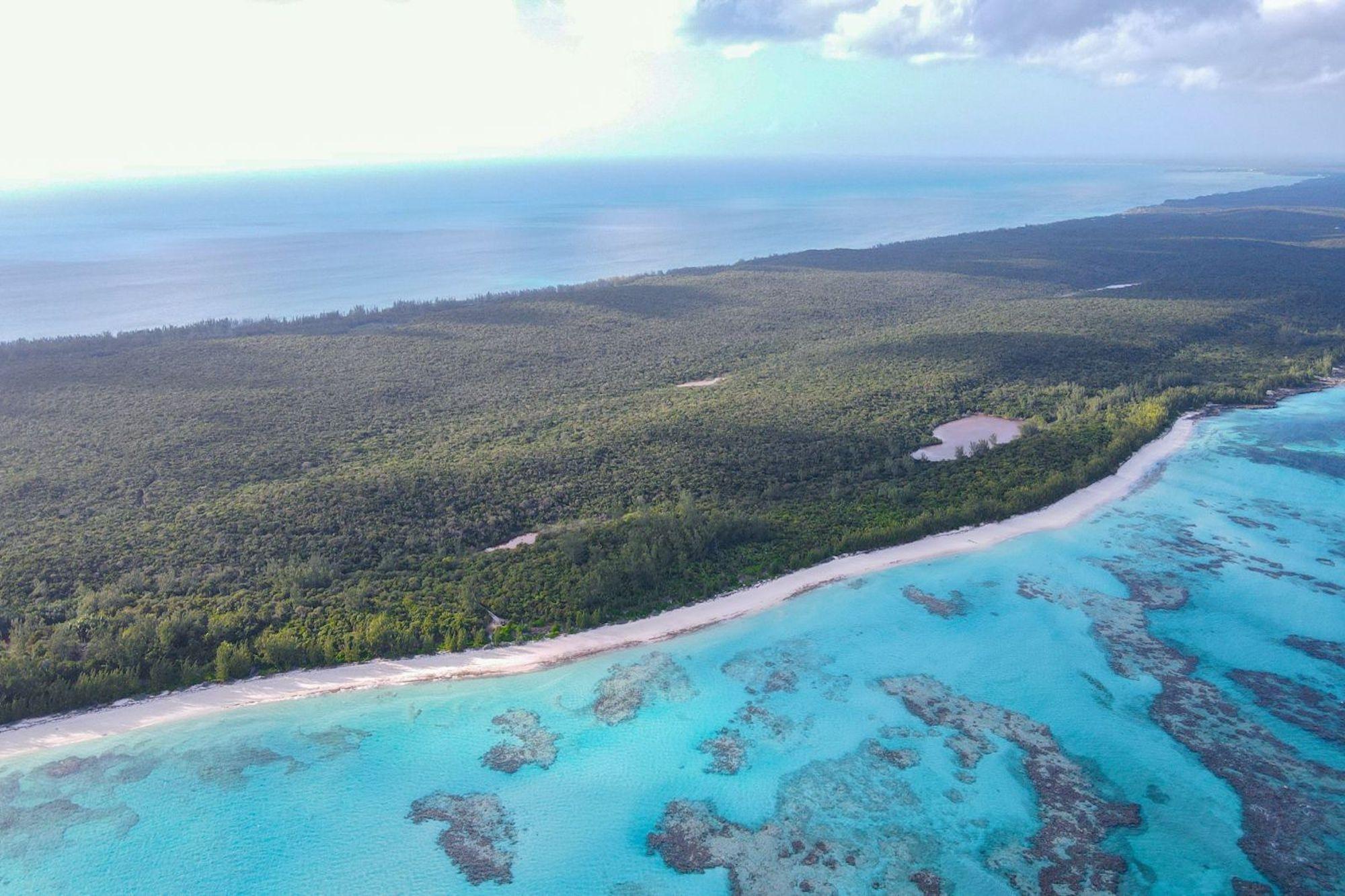 /listing-lots-acreage-in-tarpum-bay-74773.html from Coldwell Banker Bahamas Real Estate