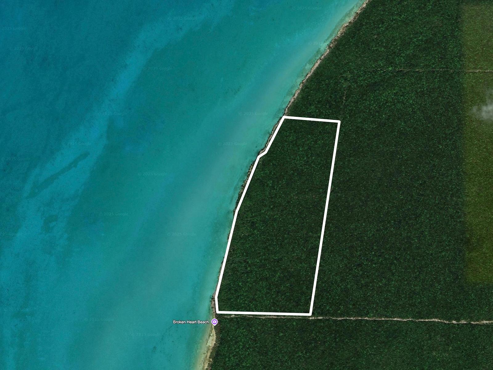 /listing-lots-acreage-in-tarpum-bay-74167.html from Coldwell Banker Bahamas Real Estate