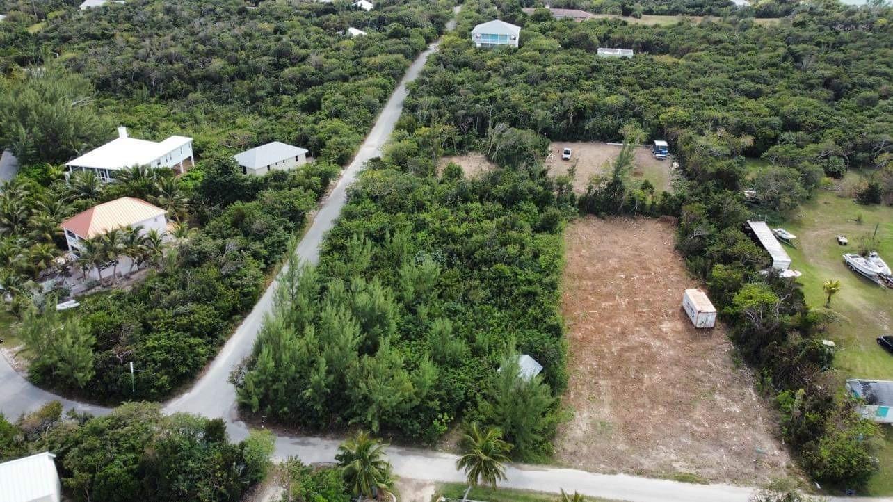 /listing-lots-acreage-in-green-turtle-cay-74191.html from Coldwell Banker Bahamas Real Estate