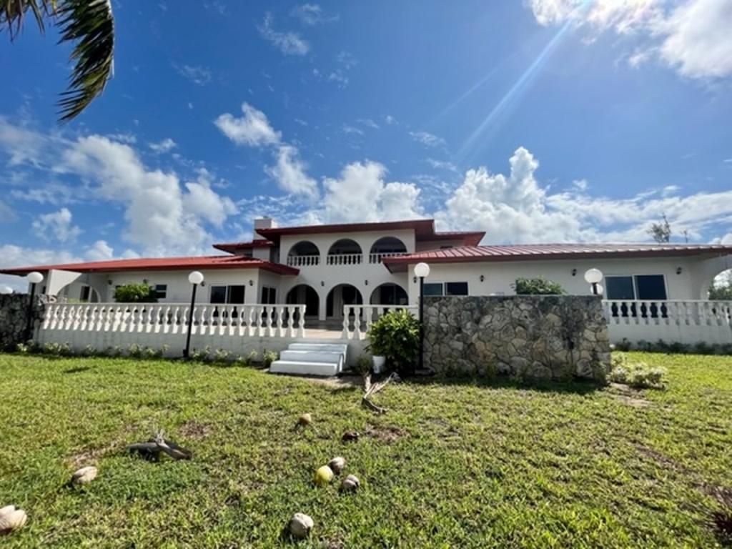 /listing-single-family-home-in-pine-bay-74064.html from Coldwell Banker Bahamas Real Estate